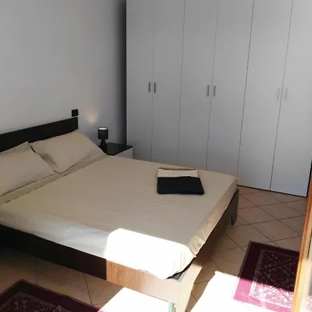 Apartment Bright Three-room On The Ground Floor Olbia